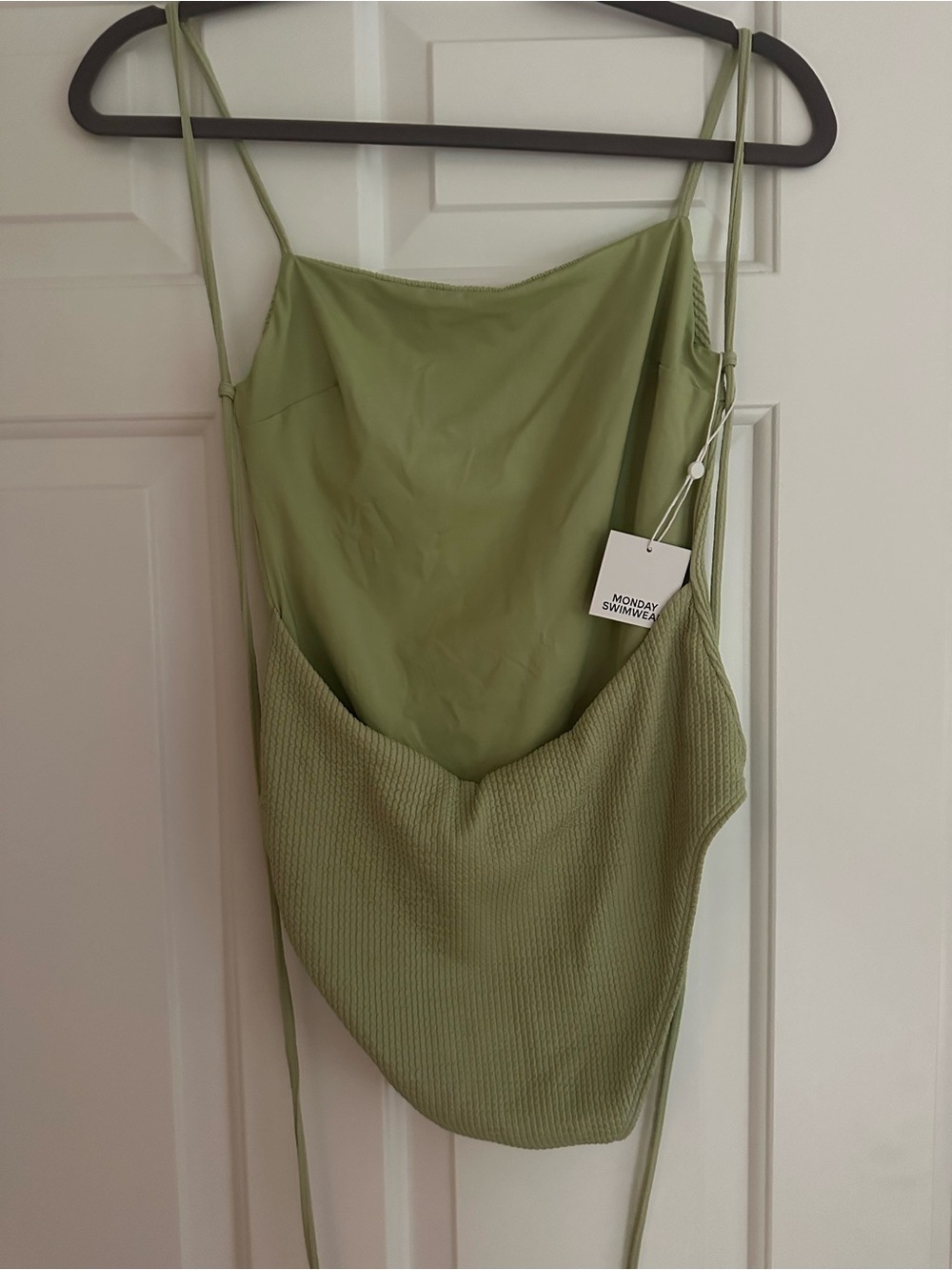 Monday Swimwear Green One Piece Size M - Picture 5 of 5